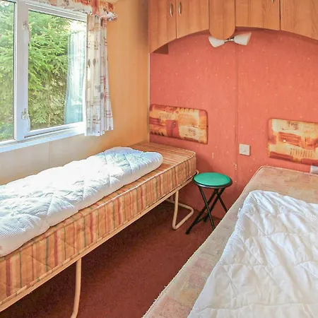 キャンプ場 Mobiles Heim Rheinsberg 2*